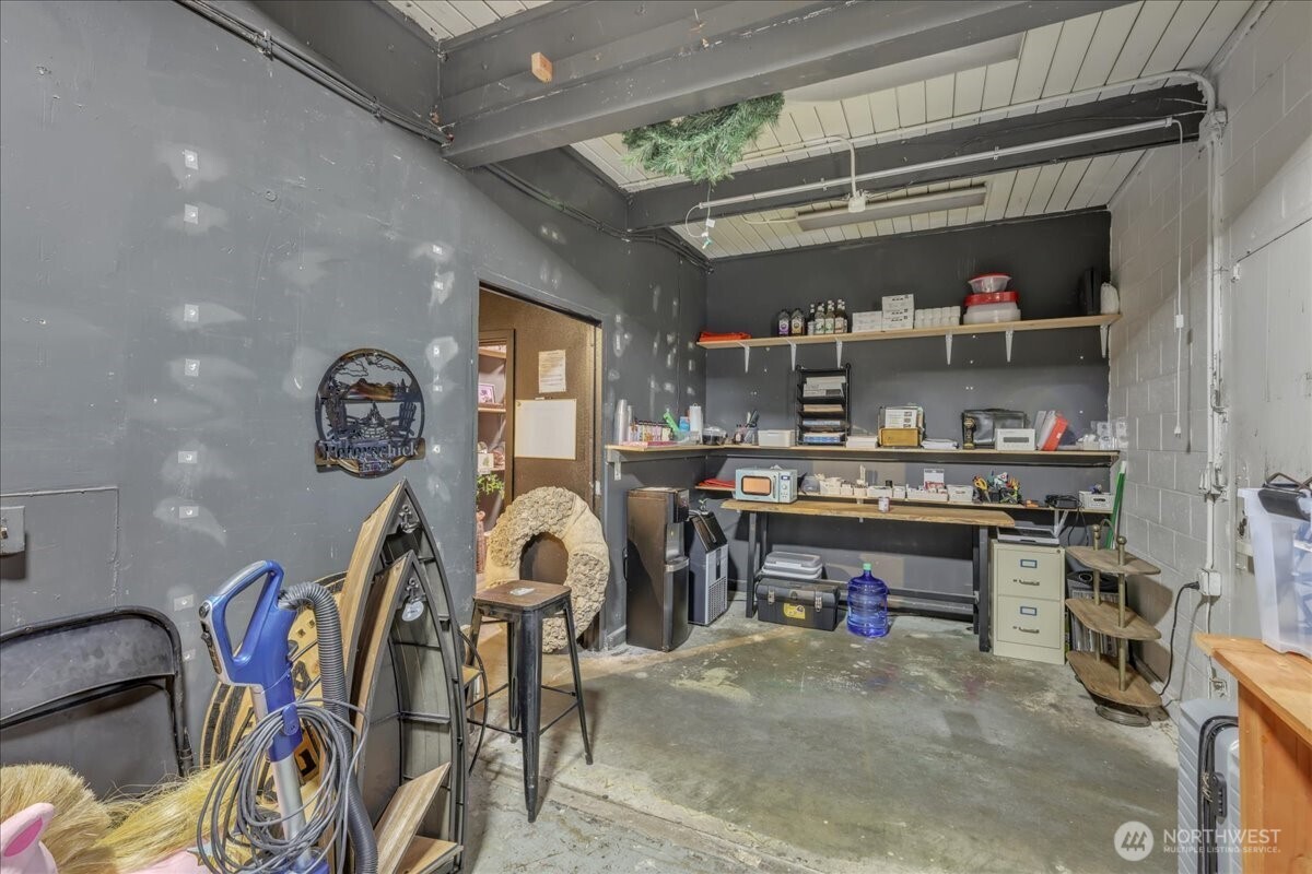 23611 Ne State Route 3 Property Photo 20