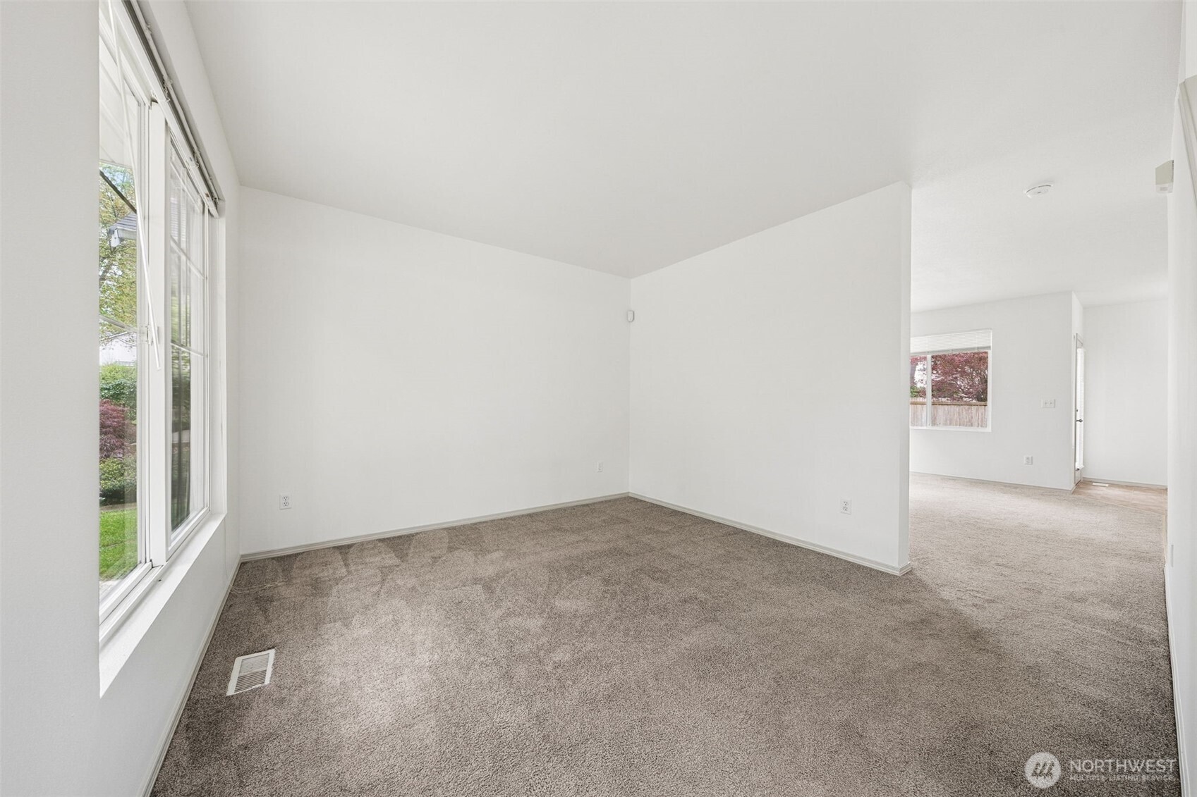 8708 132nd Street Property Photo 12