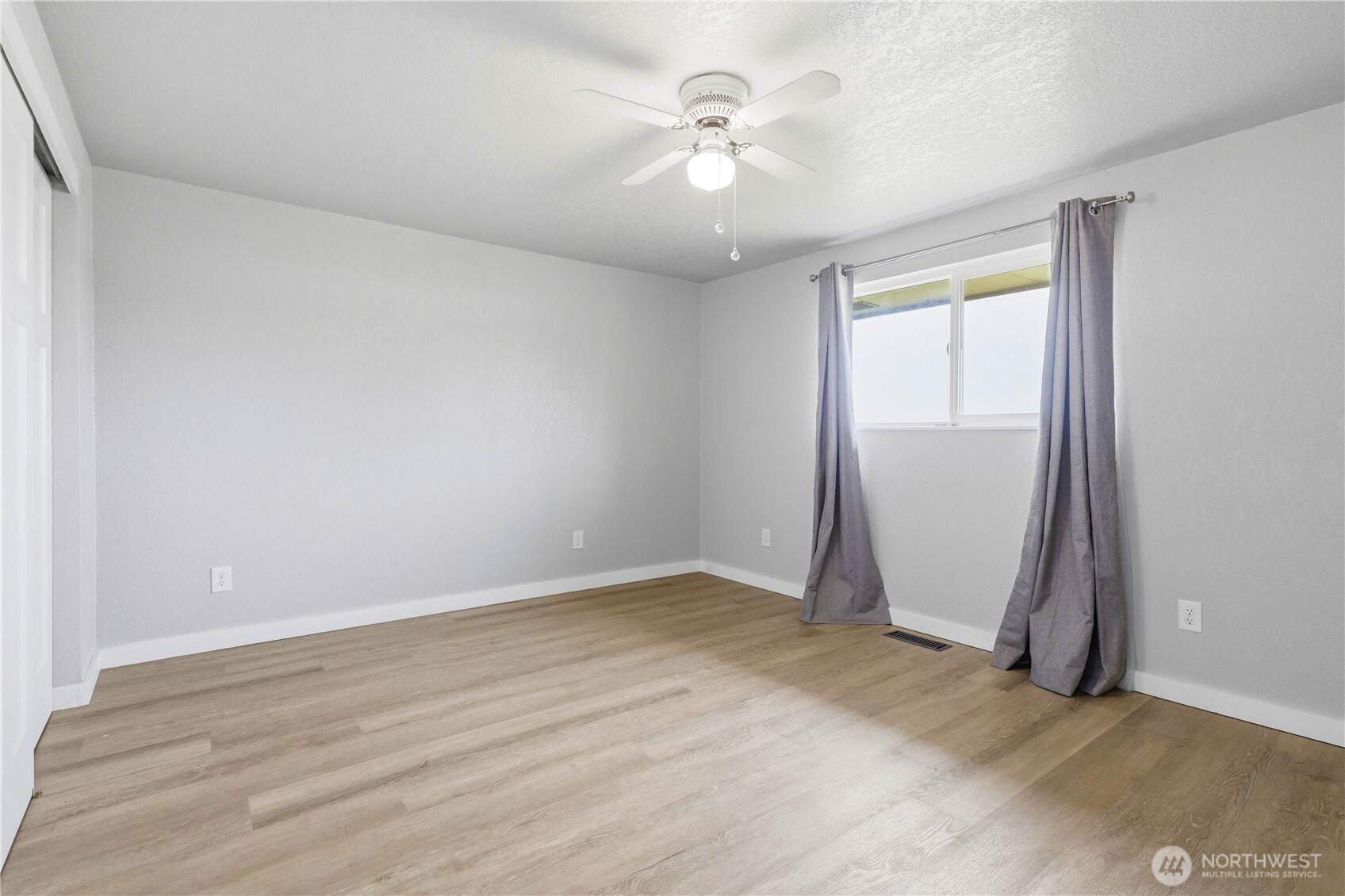 52005 N Whan Road Property Photo 19