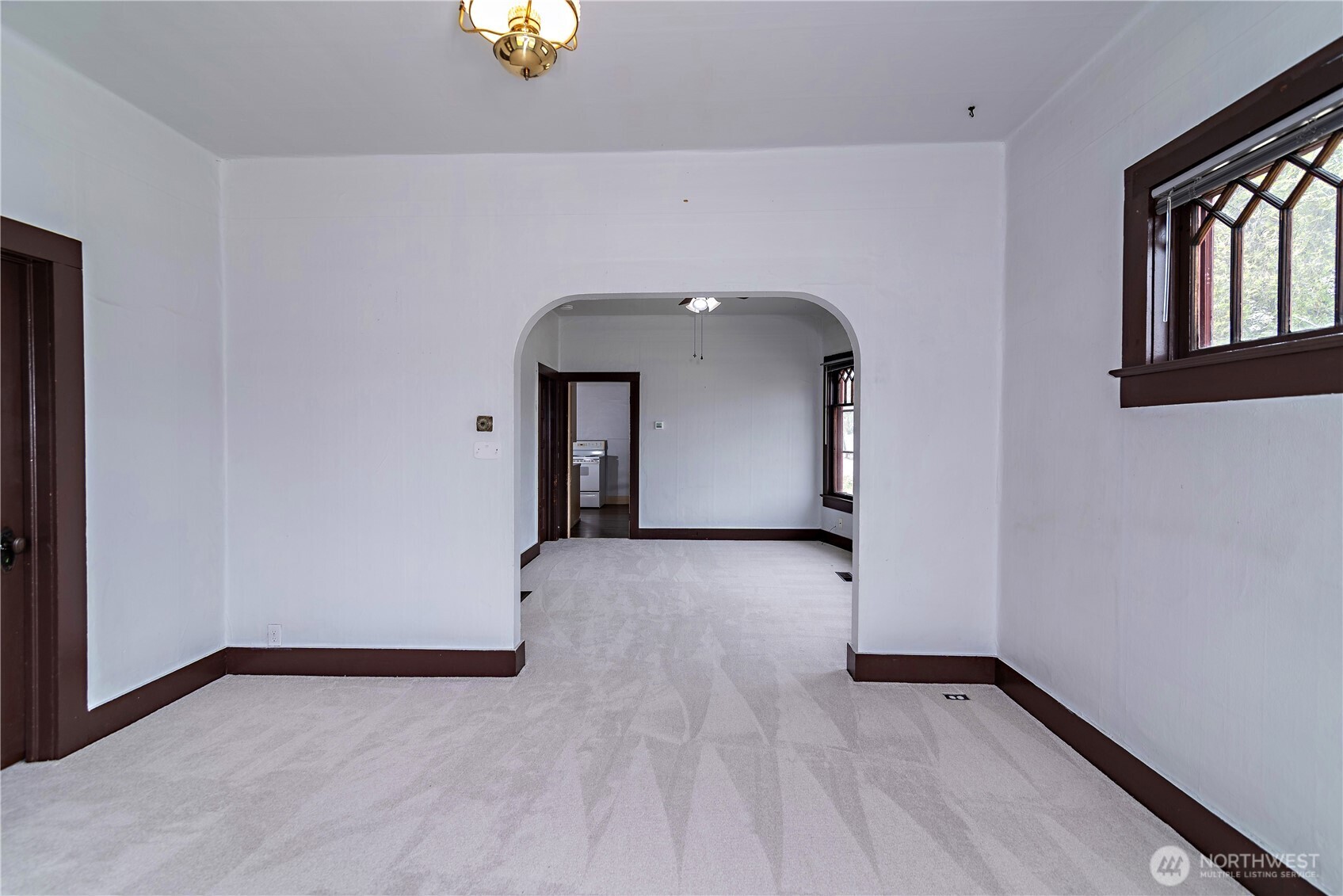 711 N Water Street Property Photo 11
