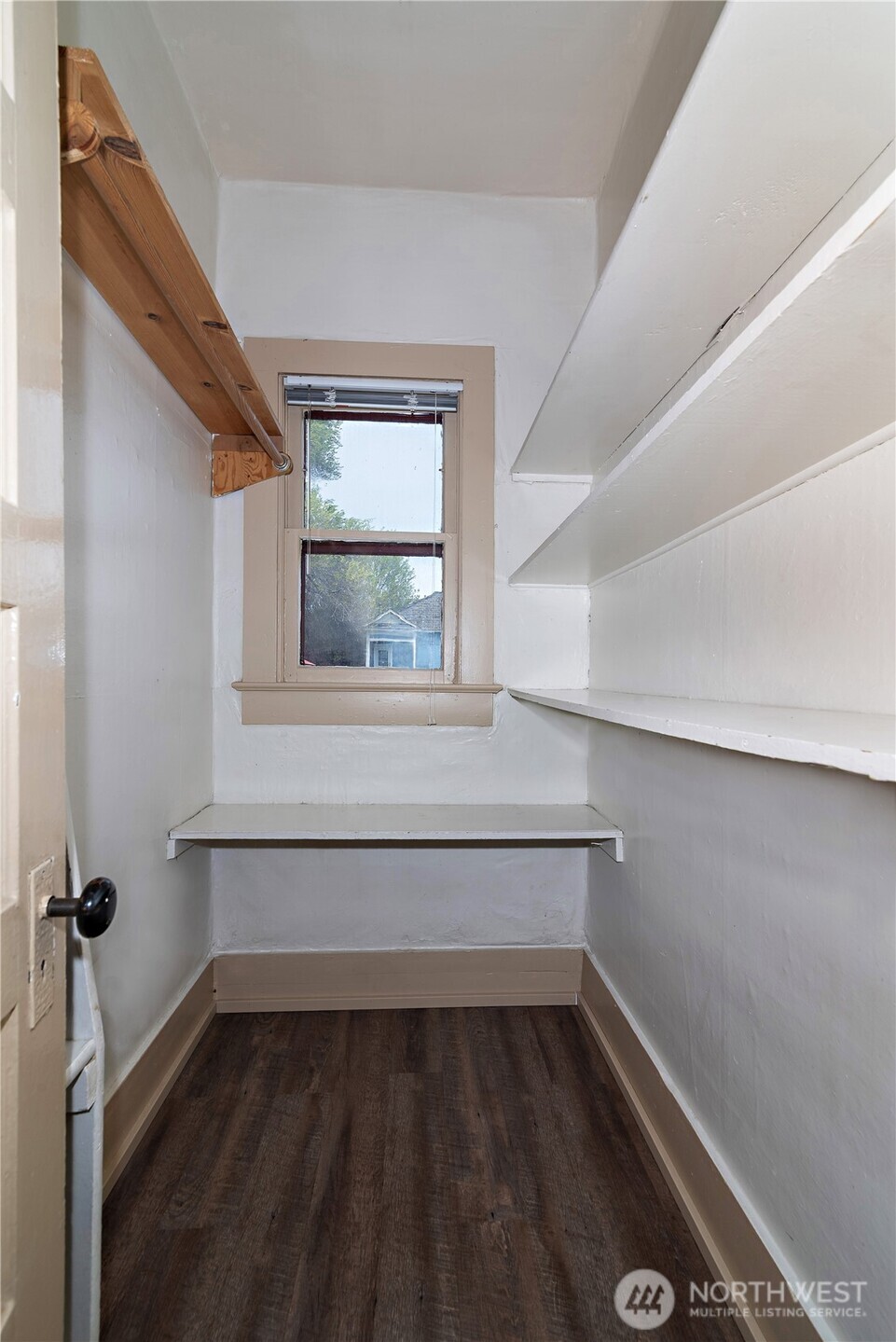 711 N Water Street Property Photo 18