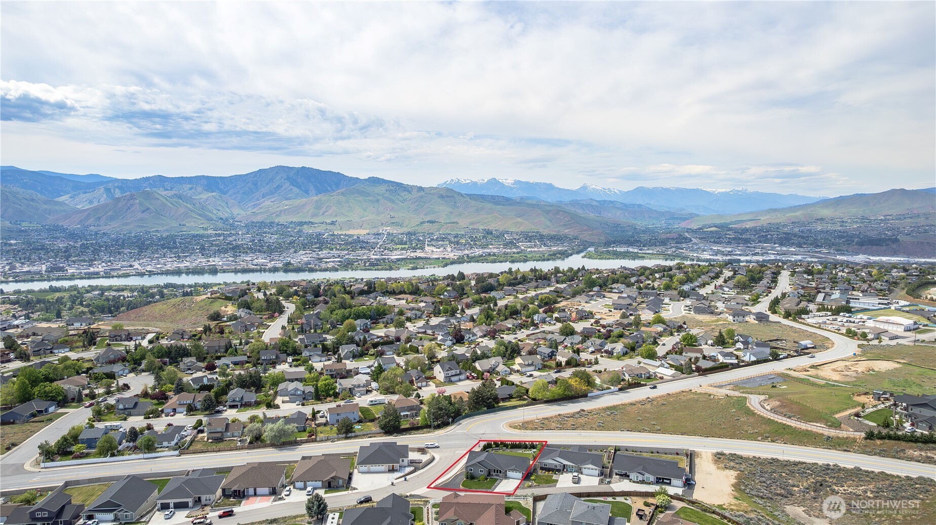2506 Vasi Court Property Photo 7