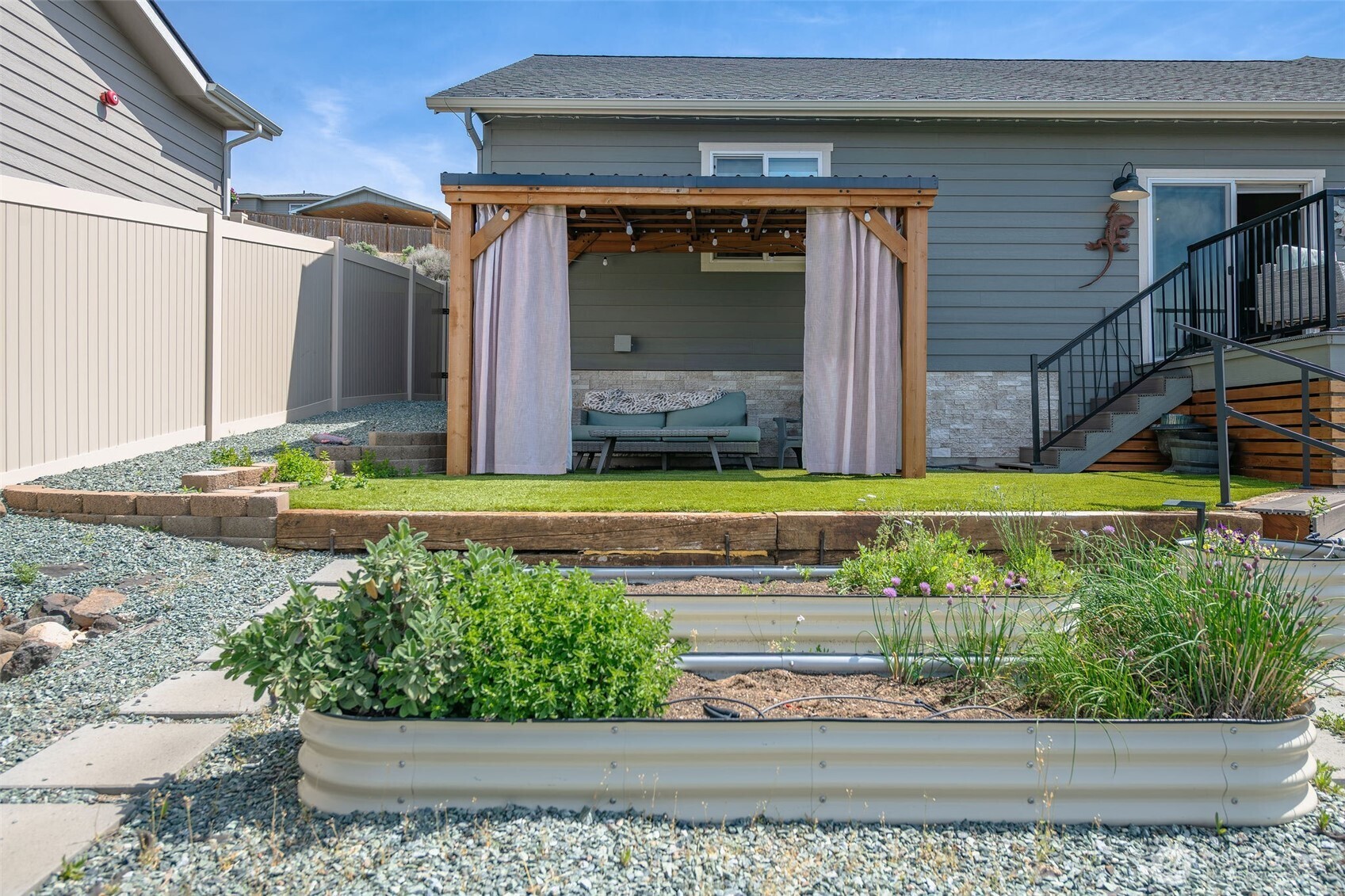2506 Vasi Court Property Photo 27