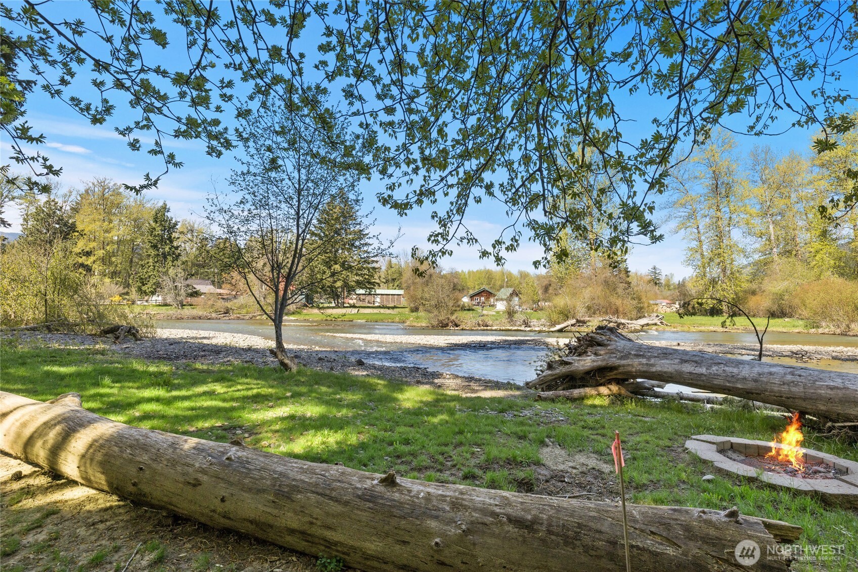 61 Heron Dr Property Photo 4