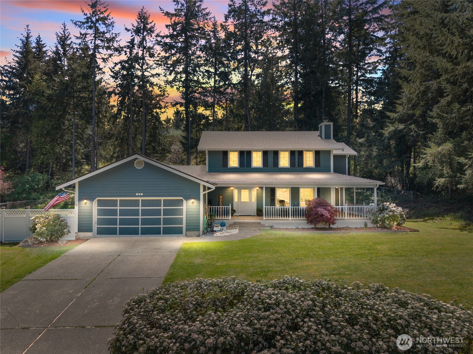 858 Illahee Drive Property Photo 1