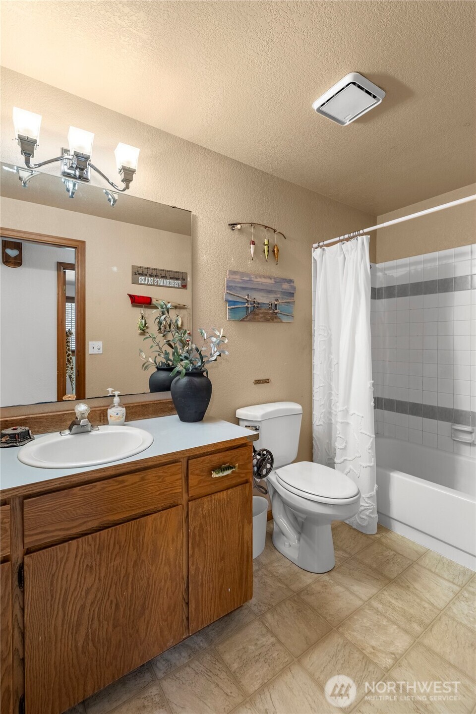 858 Illahee Drive Property Photo 27