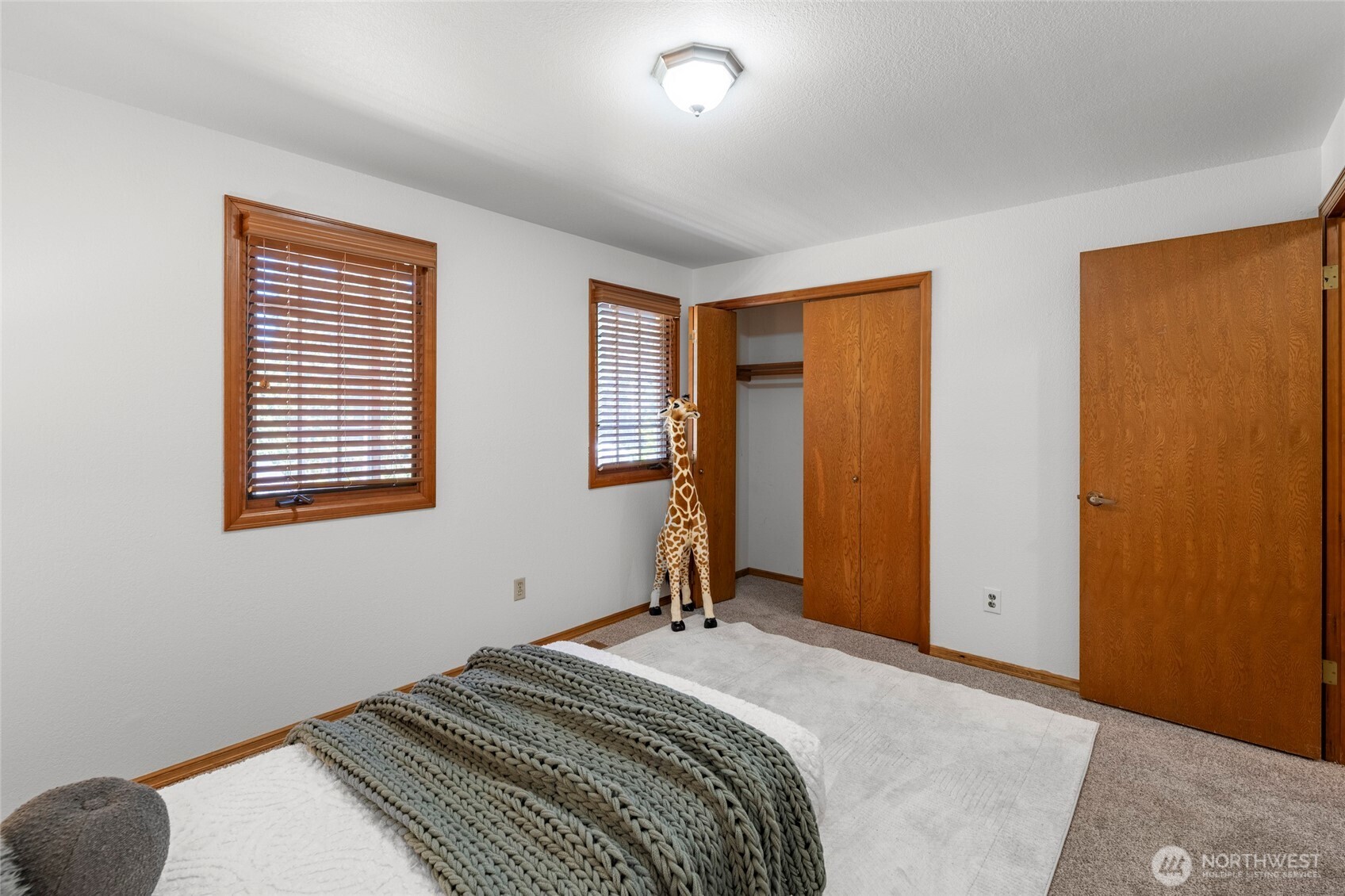 858 Illahee Drive Property Photo 28