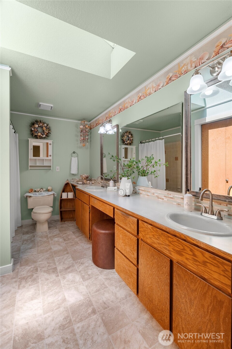 858 Illahee Drive Property Photo 31