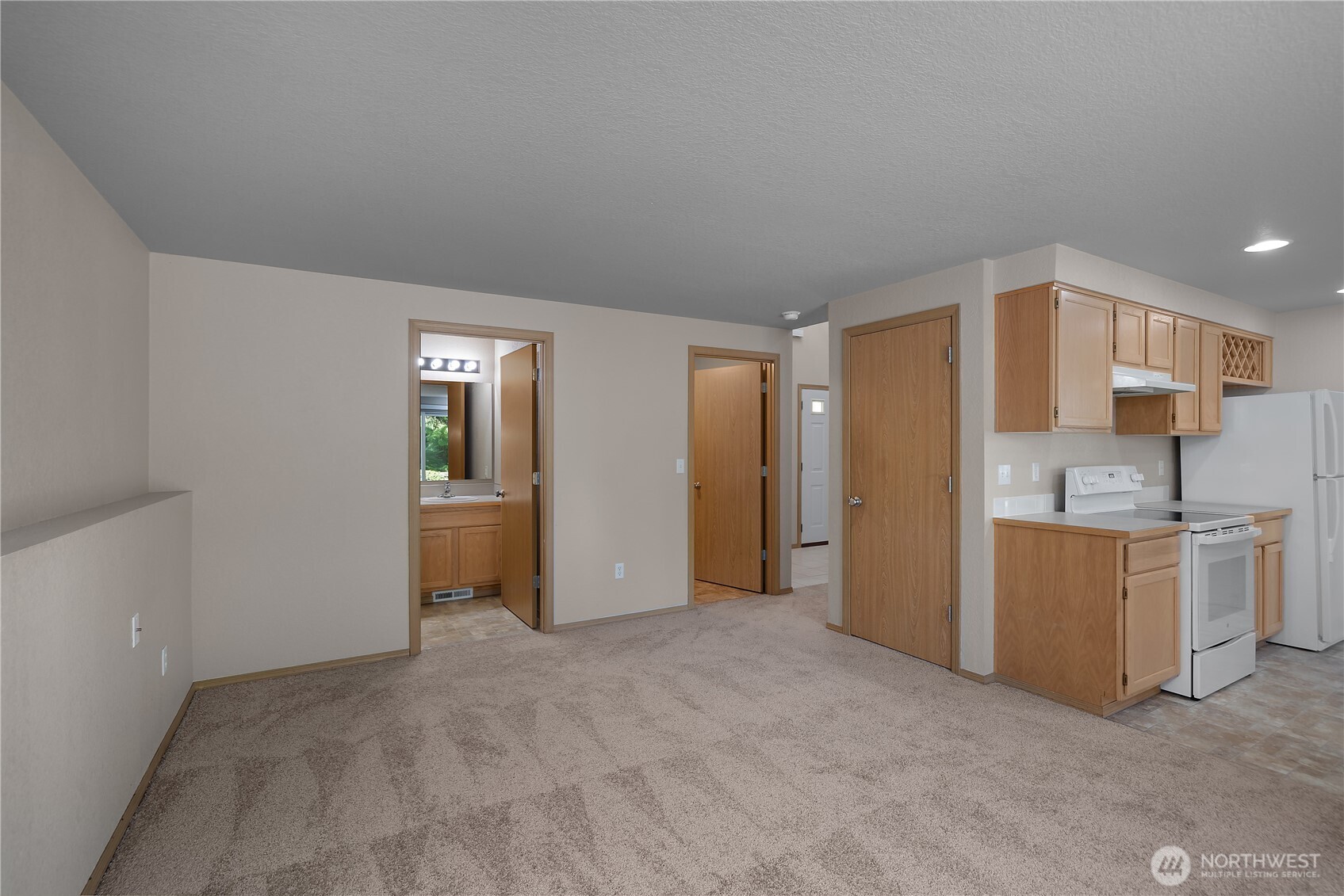 3608 Bittersweet Street Property Photo 9