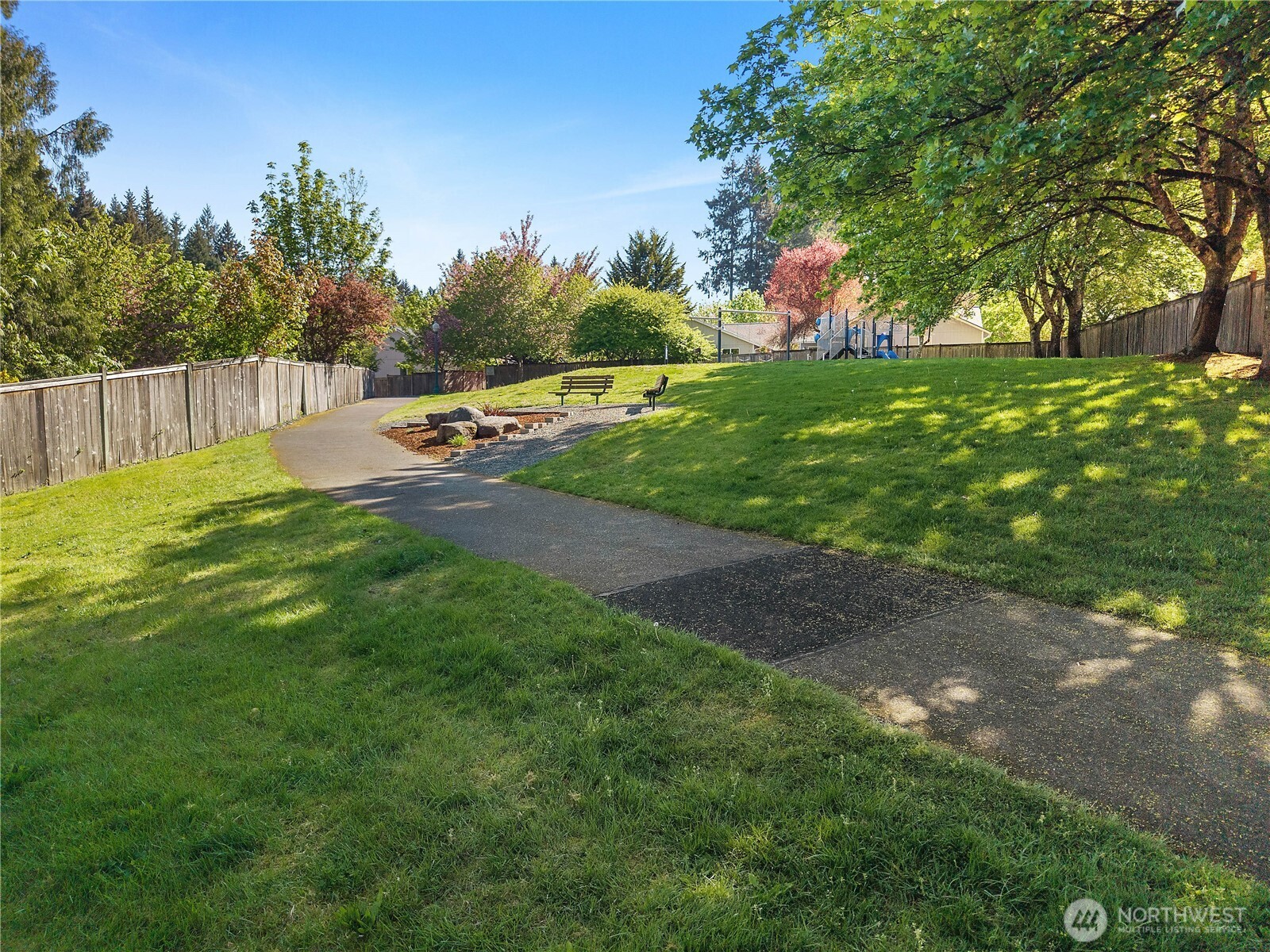 3608 Bittersweet Street Property Photo 27