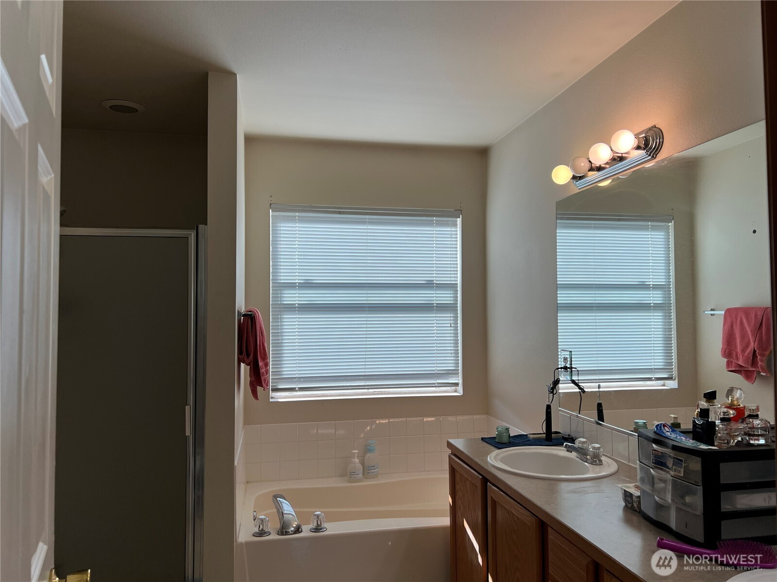 12810 82nd Avenue Ct Property Photo 9