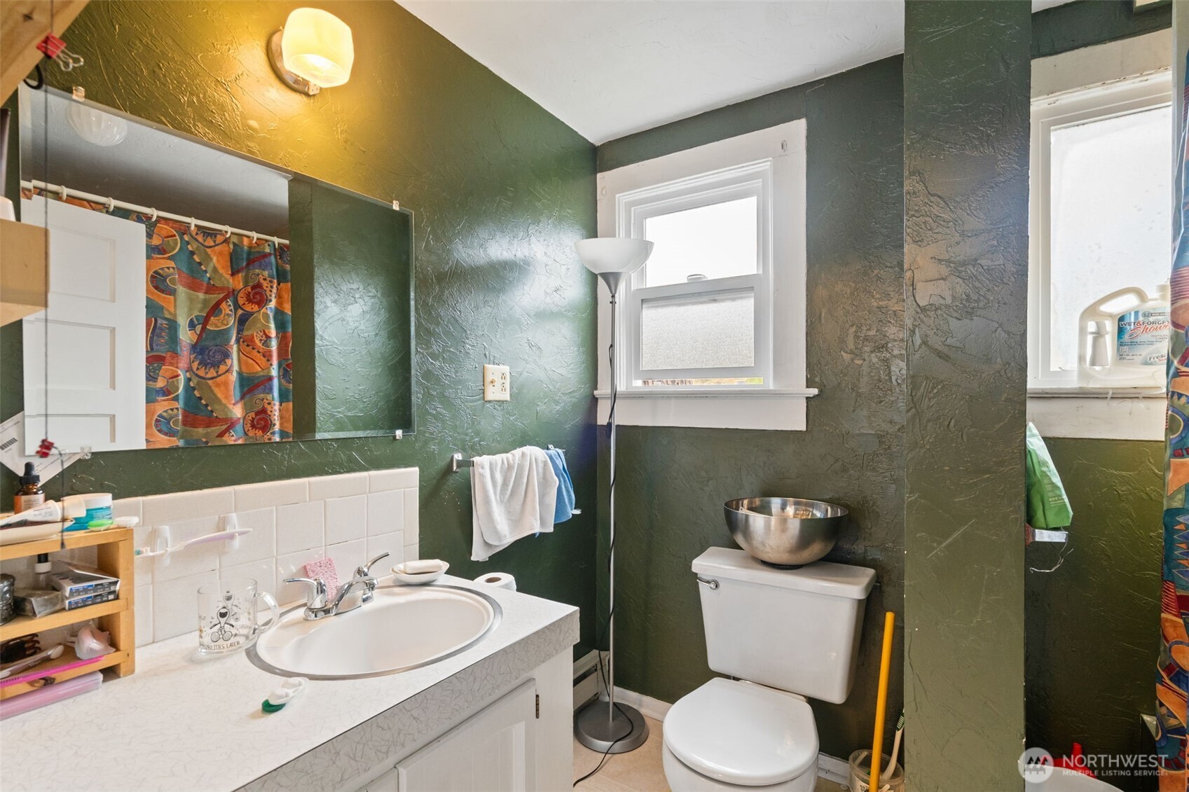608 W Robert Bush Drive Property Photo 27