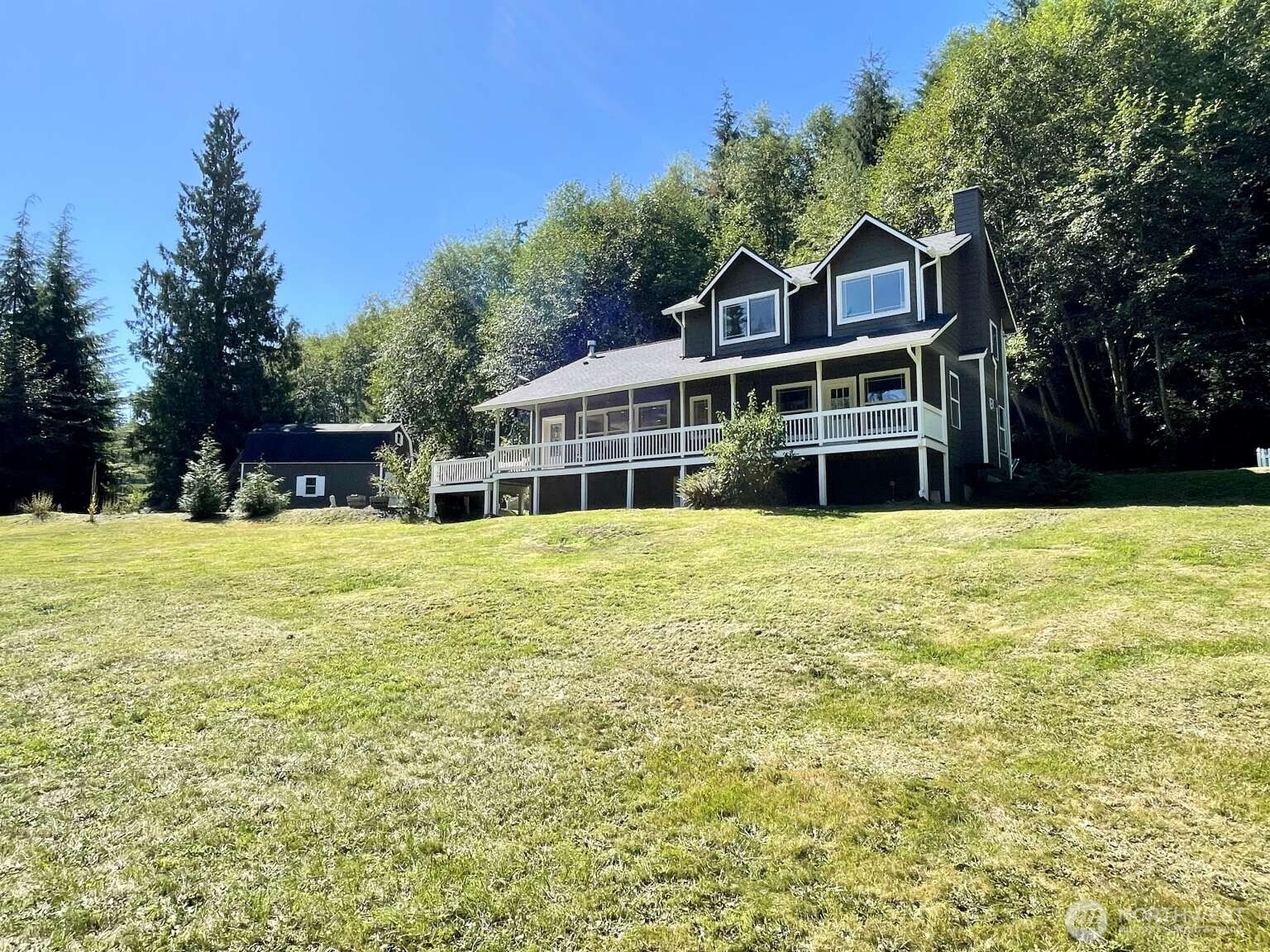 2497 Goss Ridge Road Property Photo 6