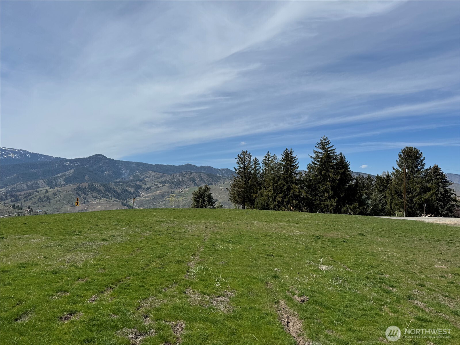 2 Wenatchee Heights Road Property Photo 2