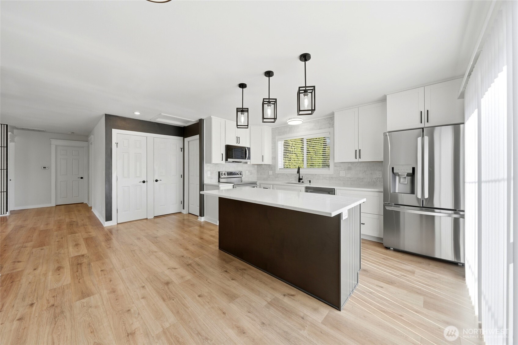 3523 Bennett Drive Property Photo 13