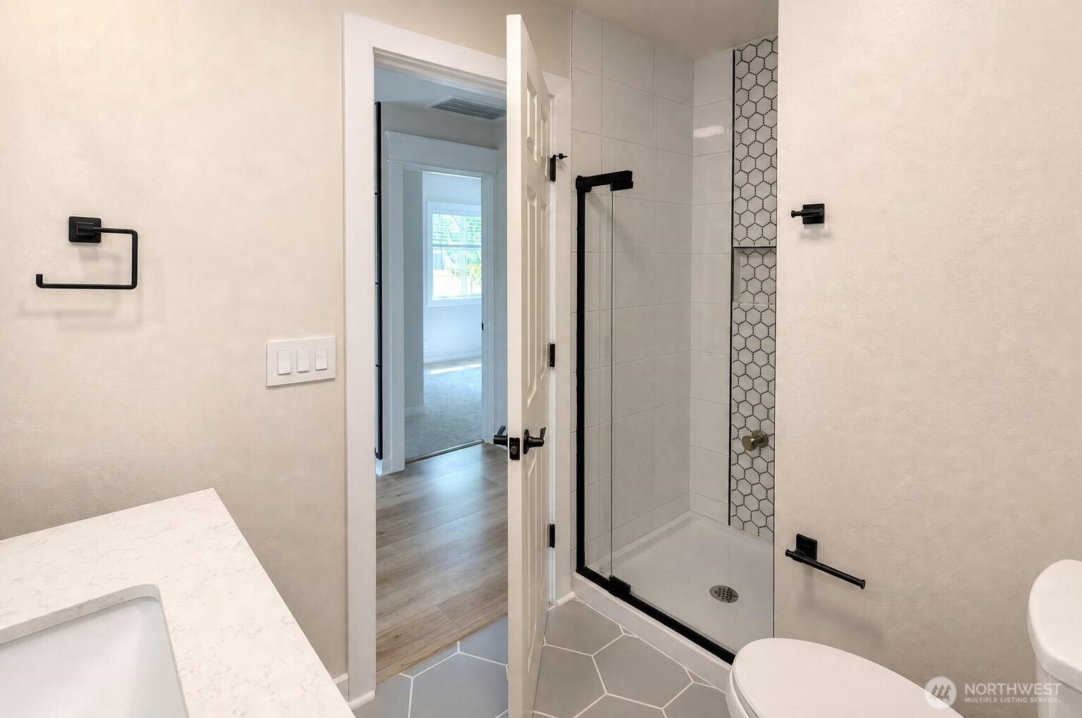 3523 Bennett Drive Property Photo 15