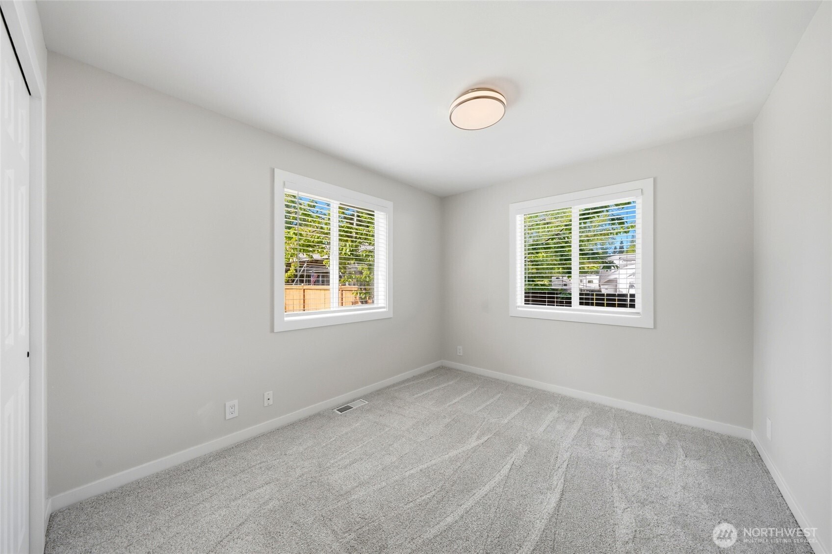 3523 Bennett Drive Property Photo 28