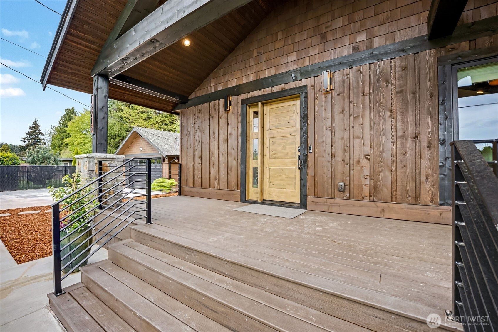 14915 80th Street Property Photo 5