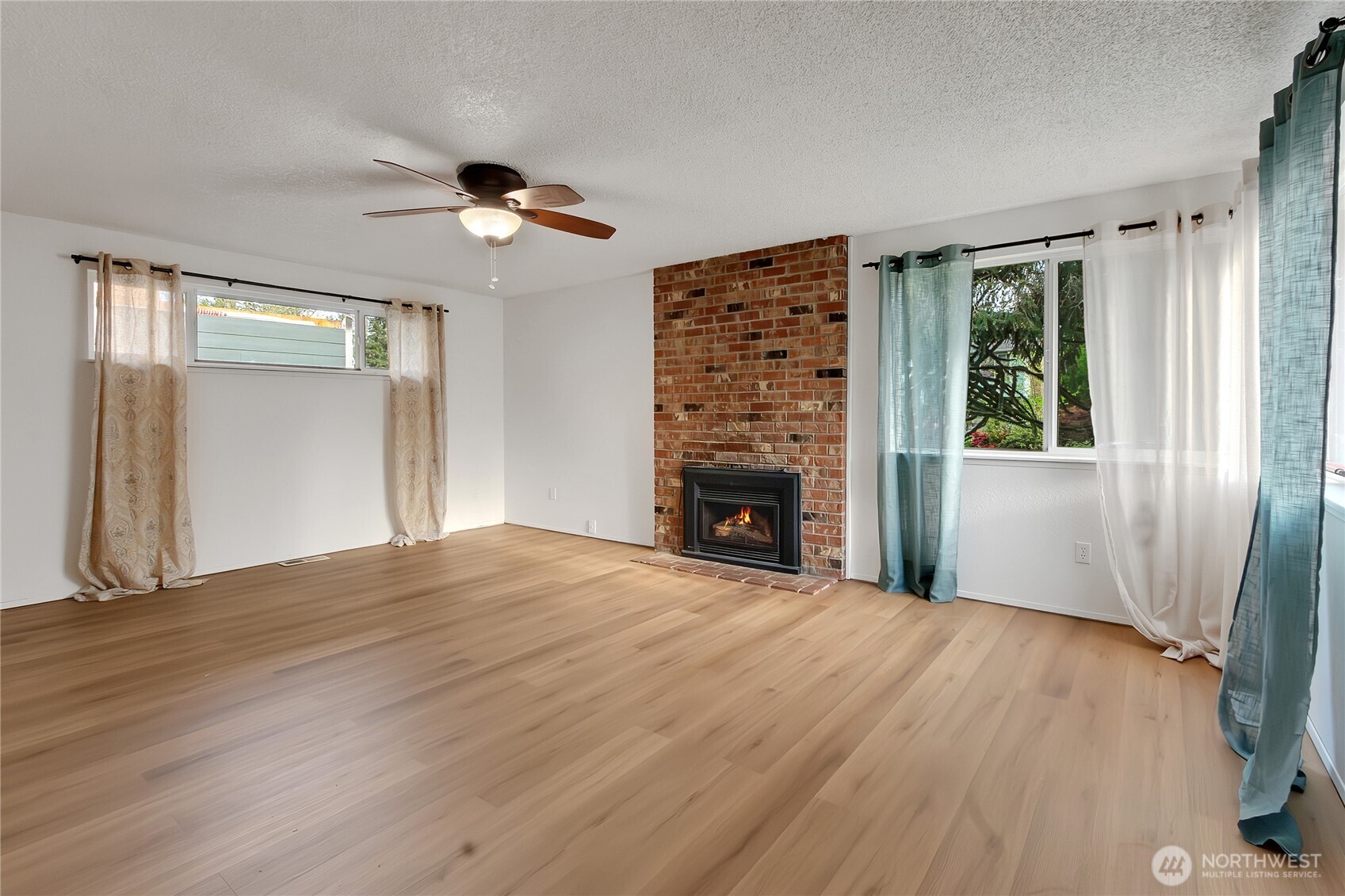 4610 31st Avenue Property Photo 2
