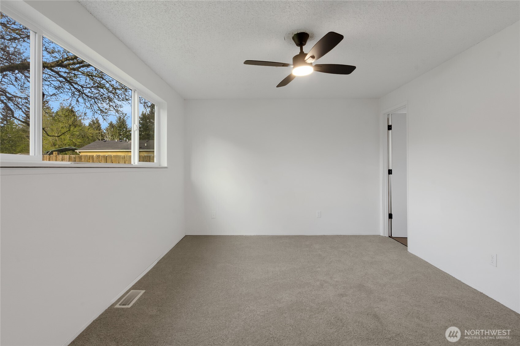 4610 31st Avenue Property Photo 17