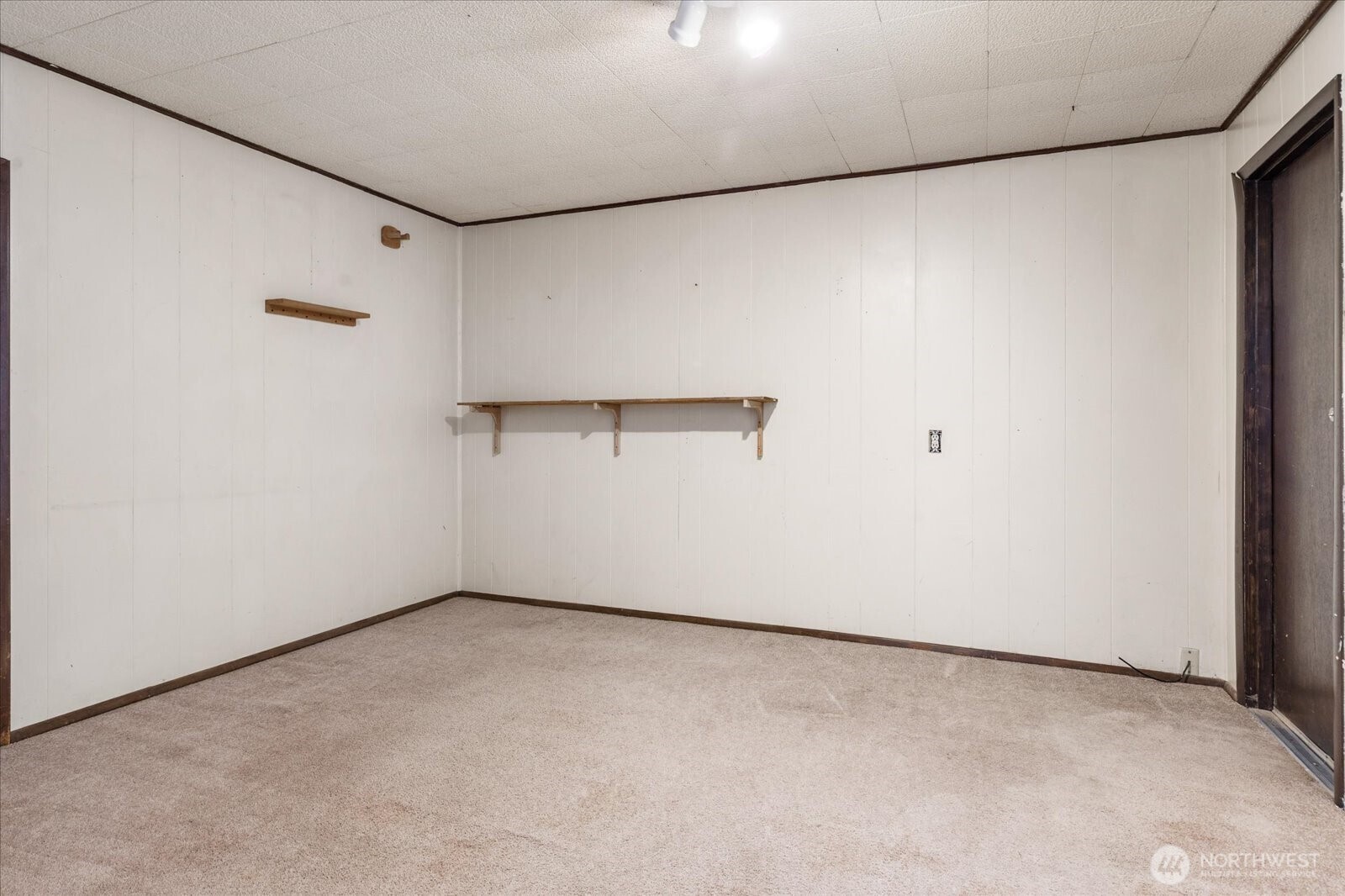1167 Sparrow Drive Property Photo 10
