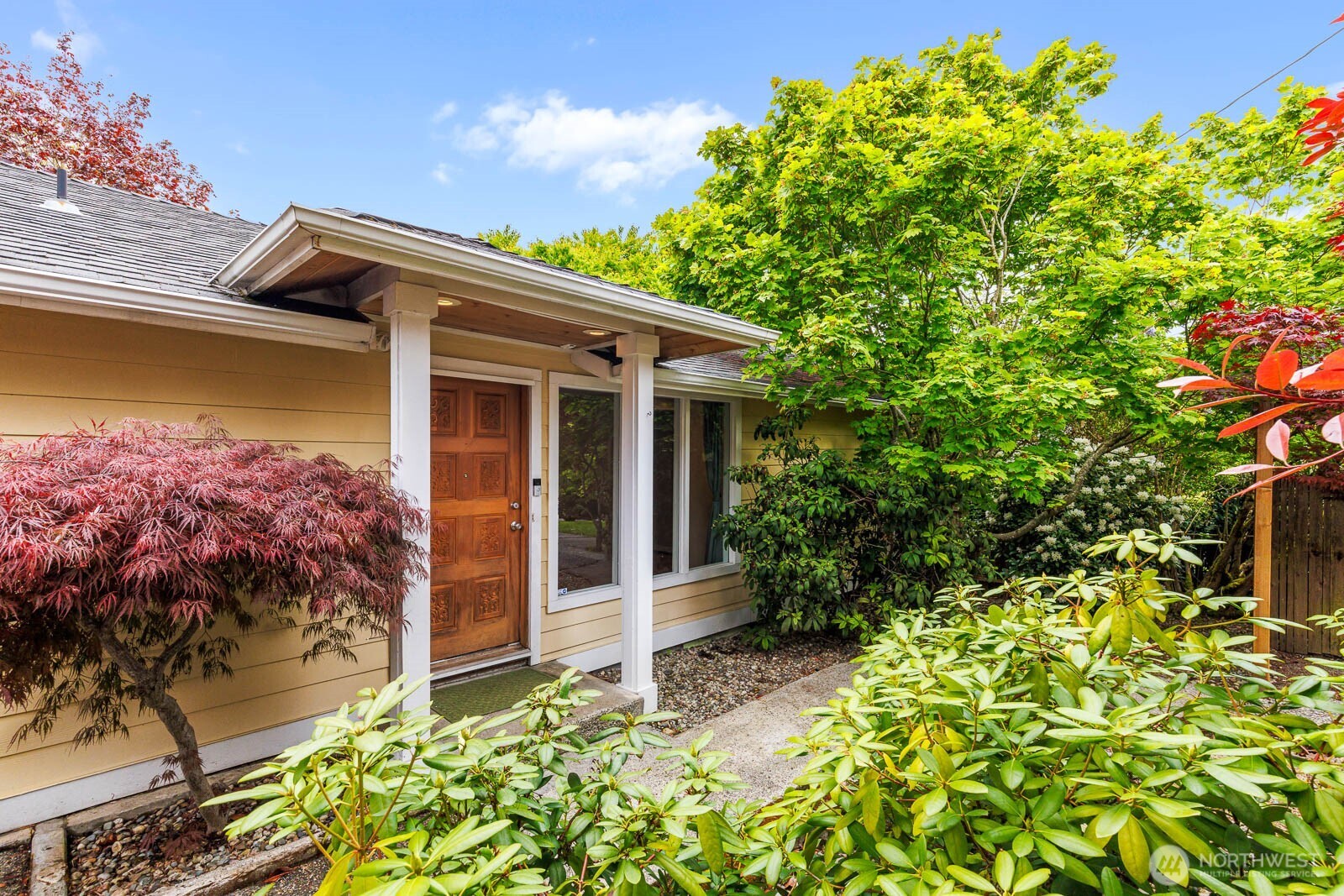 1811 29th Avenue Property Photo 4