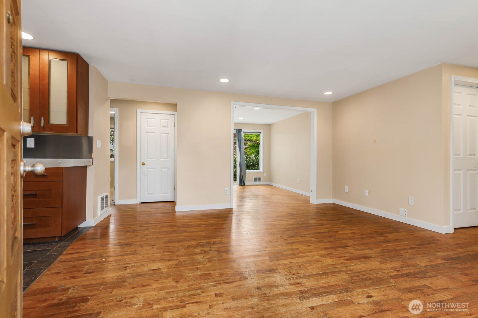 1811 29th Avenue Property Photo 15