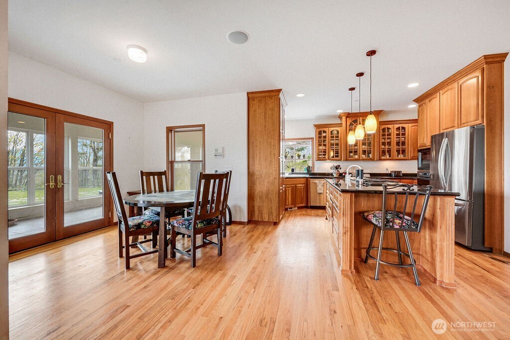 542 Doe Run Road Property Photo 11