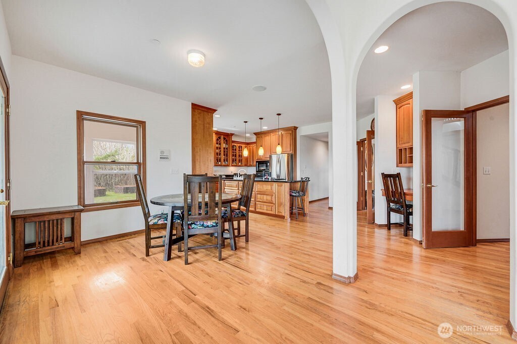 542 Doe Run Road Property Photo 16