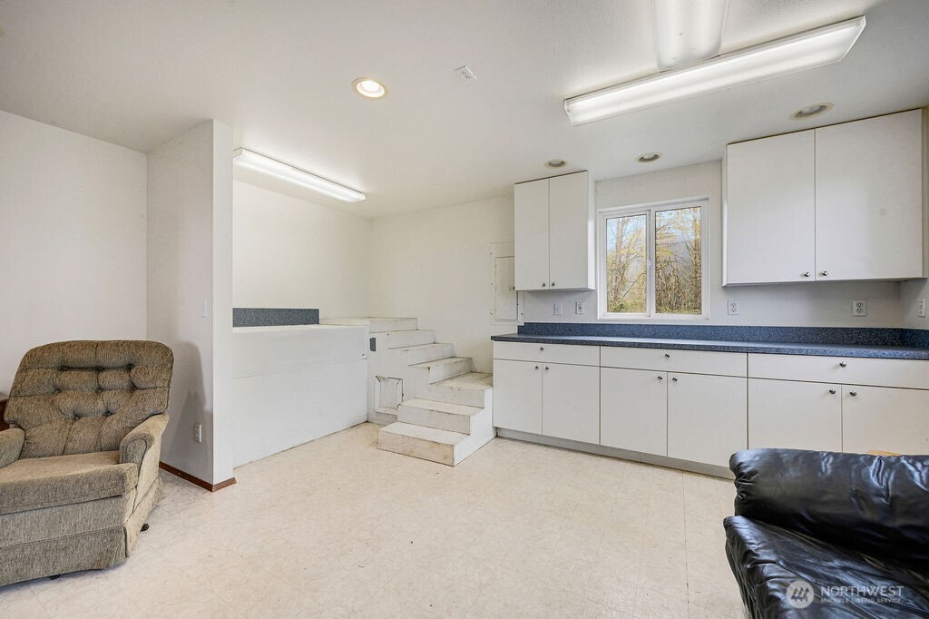 542 Doe Run Road Property Photo 38