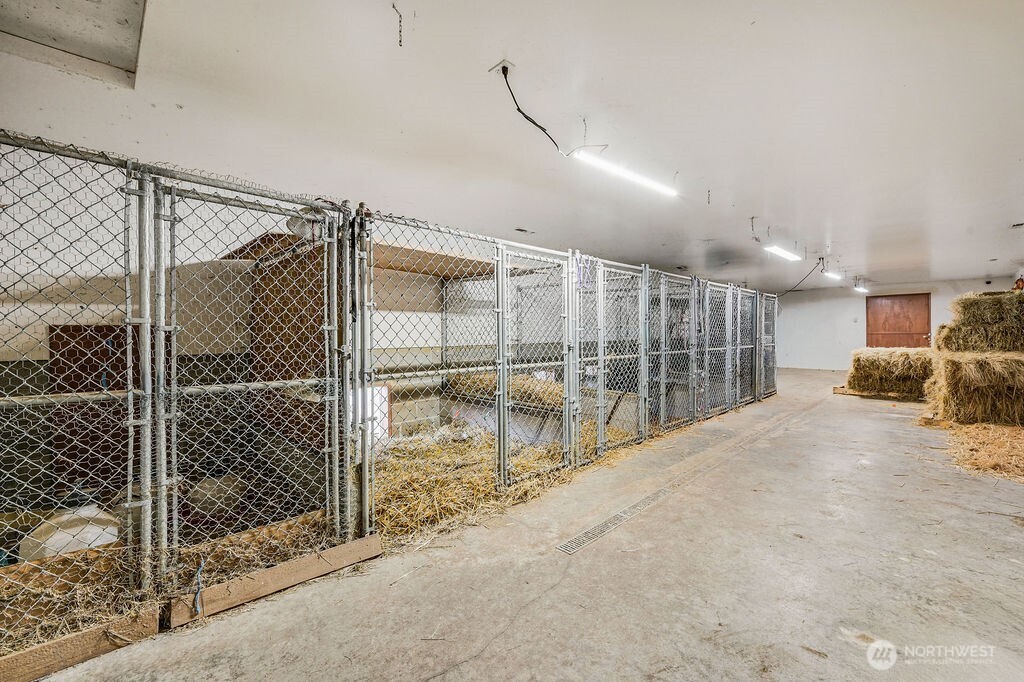 542 Doe Run Road Property Photo 39