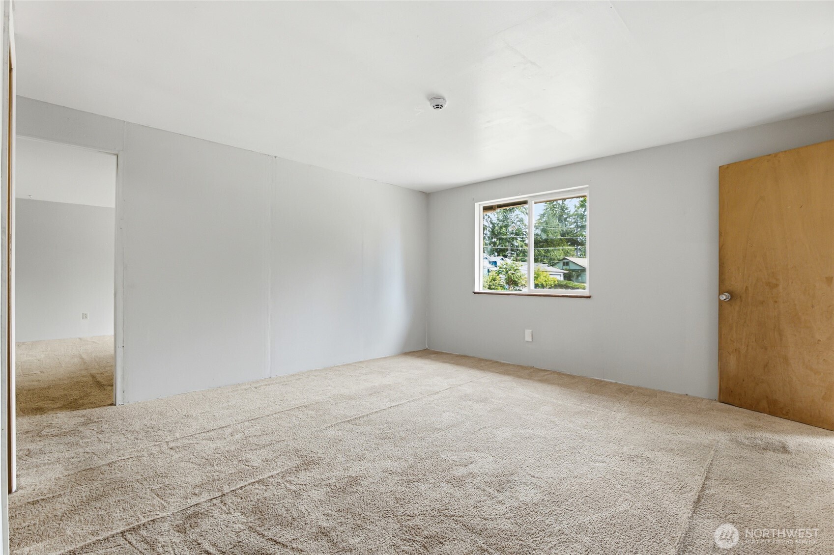 2735 26th Street Property Photo 22
