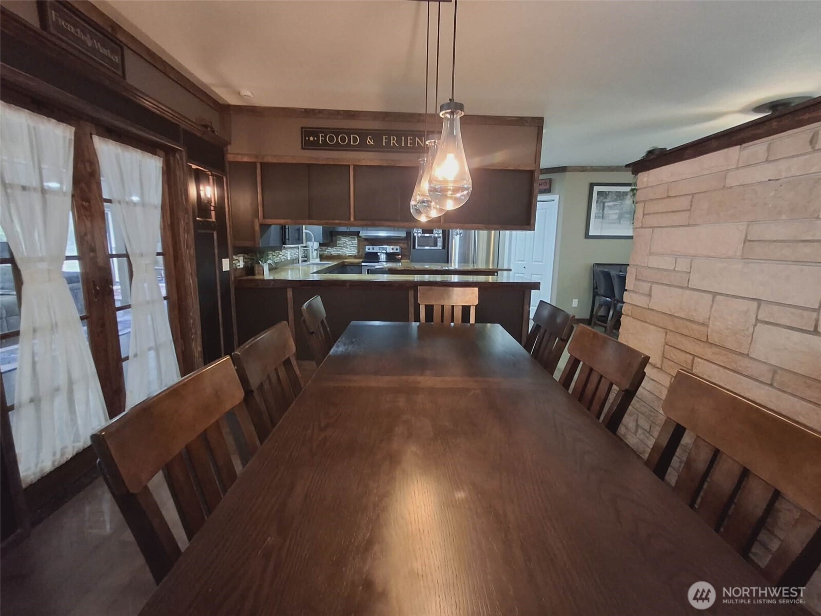 310 W Pine Street Property Photo 18