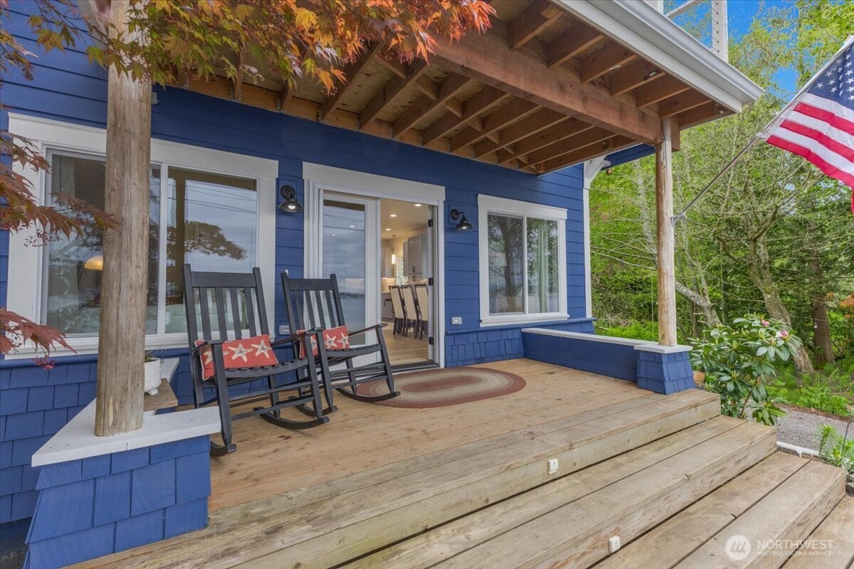 1273 Beach Drive Property Photo 7
