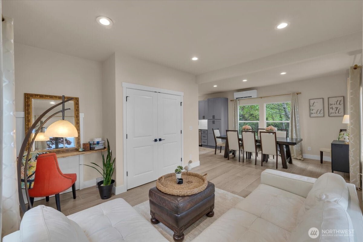 1273 Beach Drive Property Photo 11