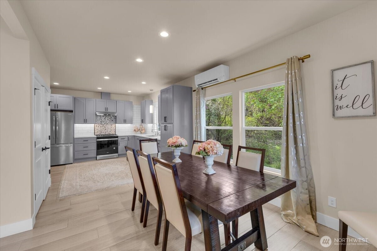 1273 Beach Drive Property Photo 13