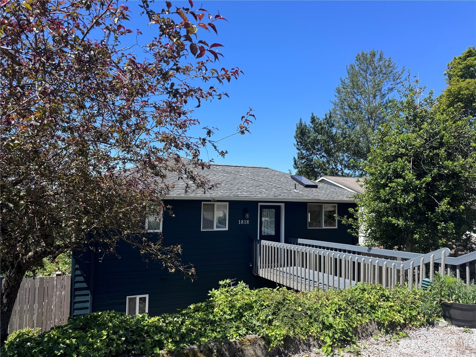 1818 35th Street Property Photo 4