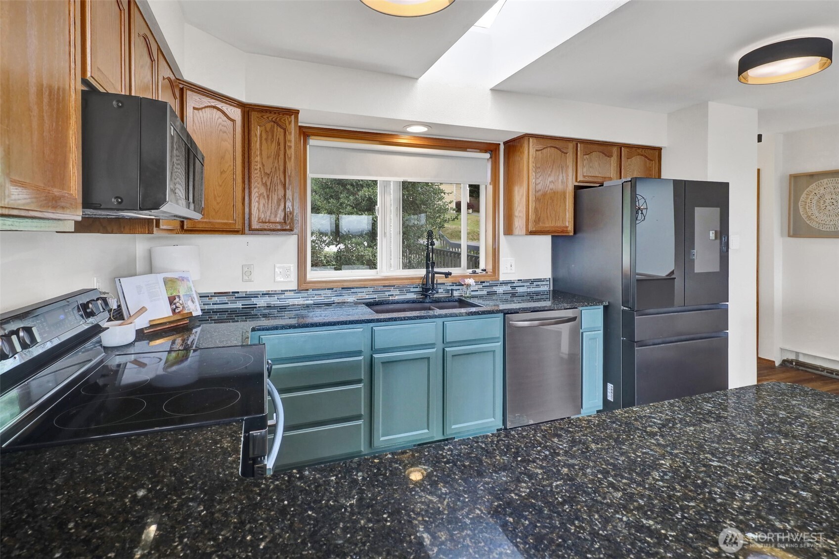 1818 35th Street Property Photo 10