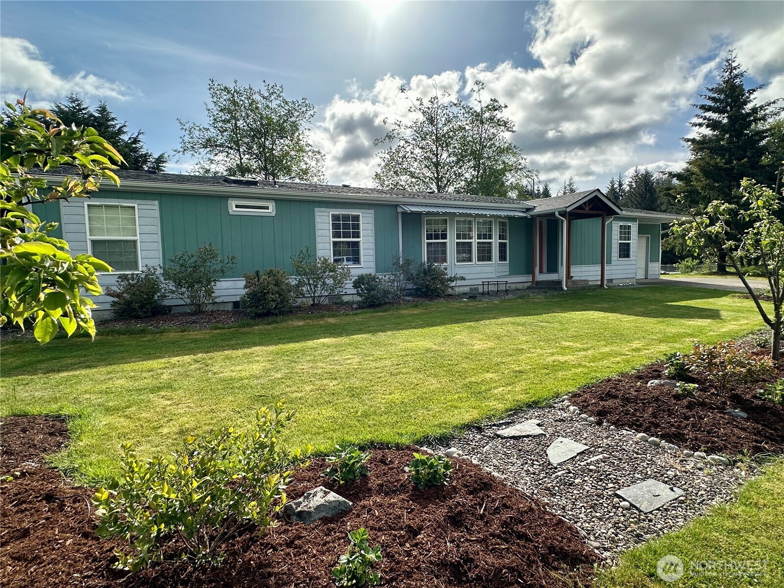 61 Simmons Street Property Photo 2