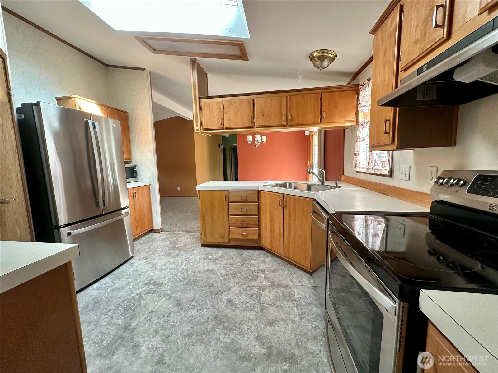61 Simmons Street Property Photo 11