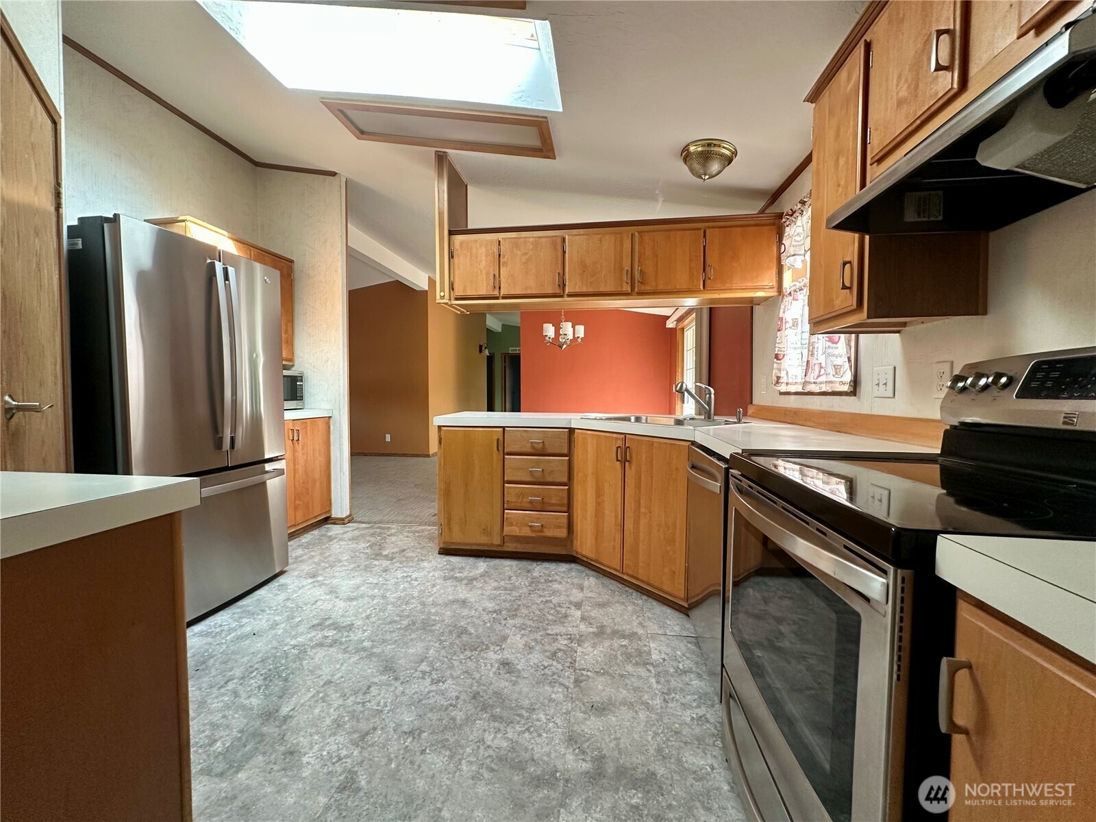 61 Simmons Street Property Photo 13