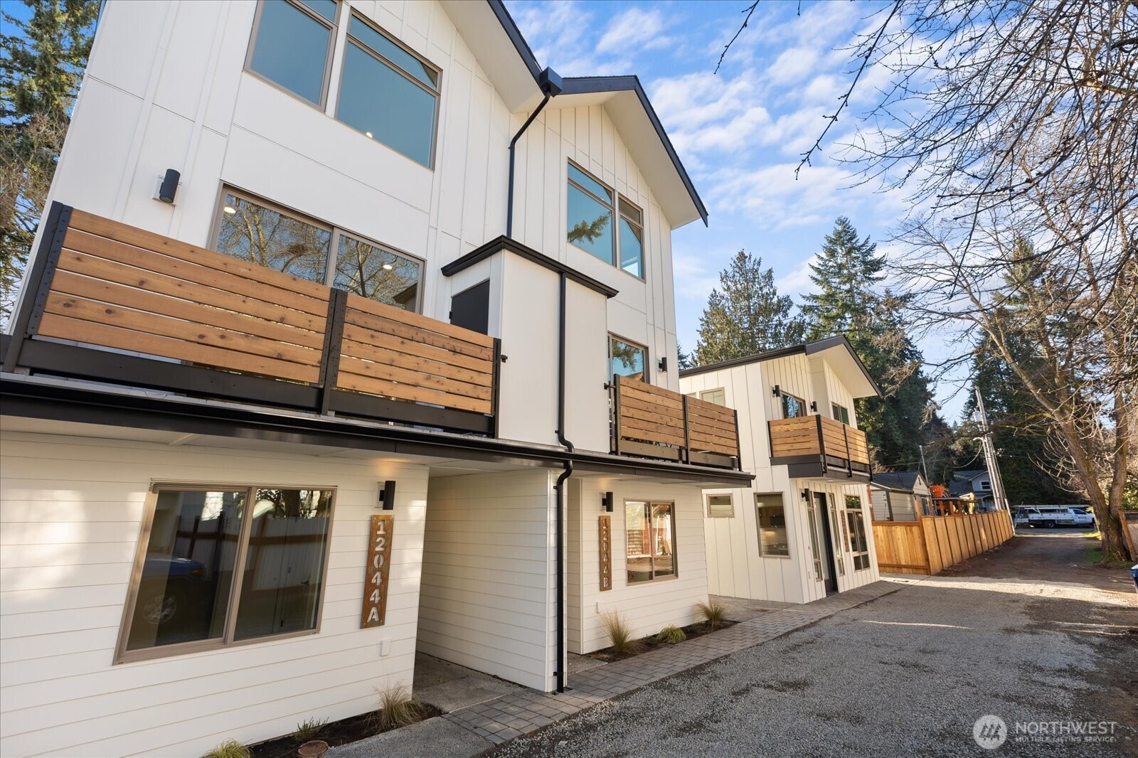 12044 Hiram Place B Property Photo 1