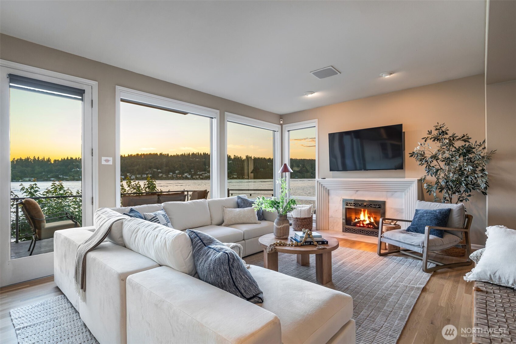 3711 Lake Washington Boulevard Property Photo 5