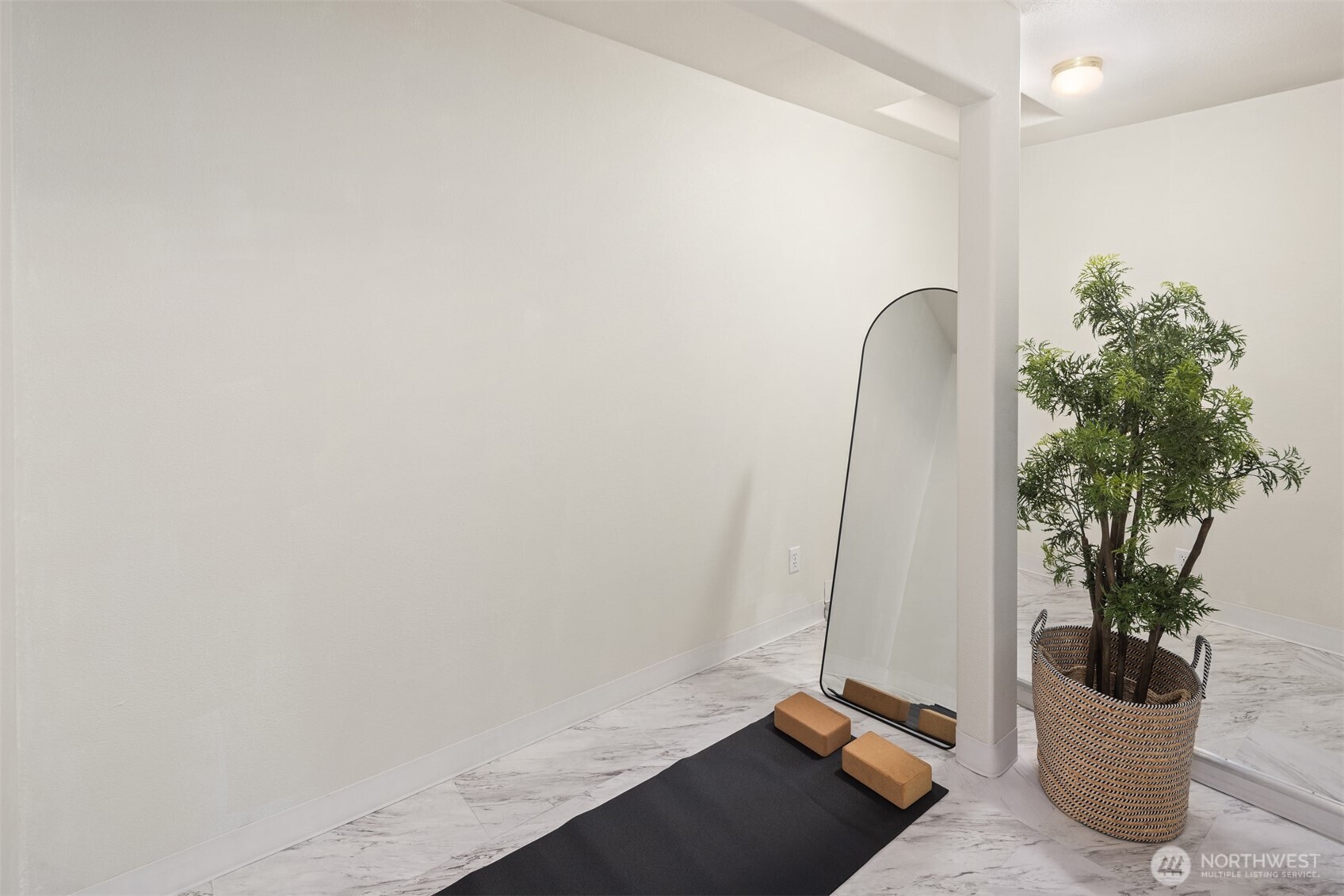 3711 Lake Washington Boulevard Property Photo 26