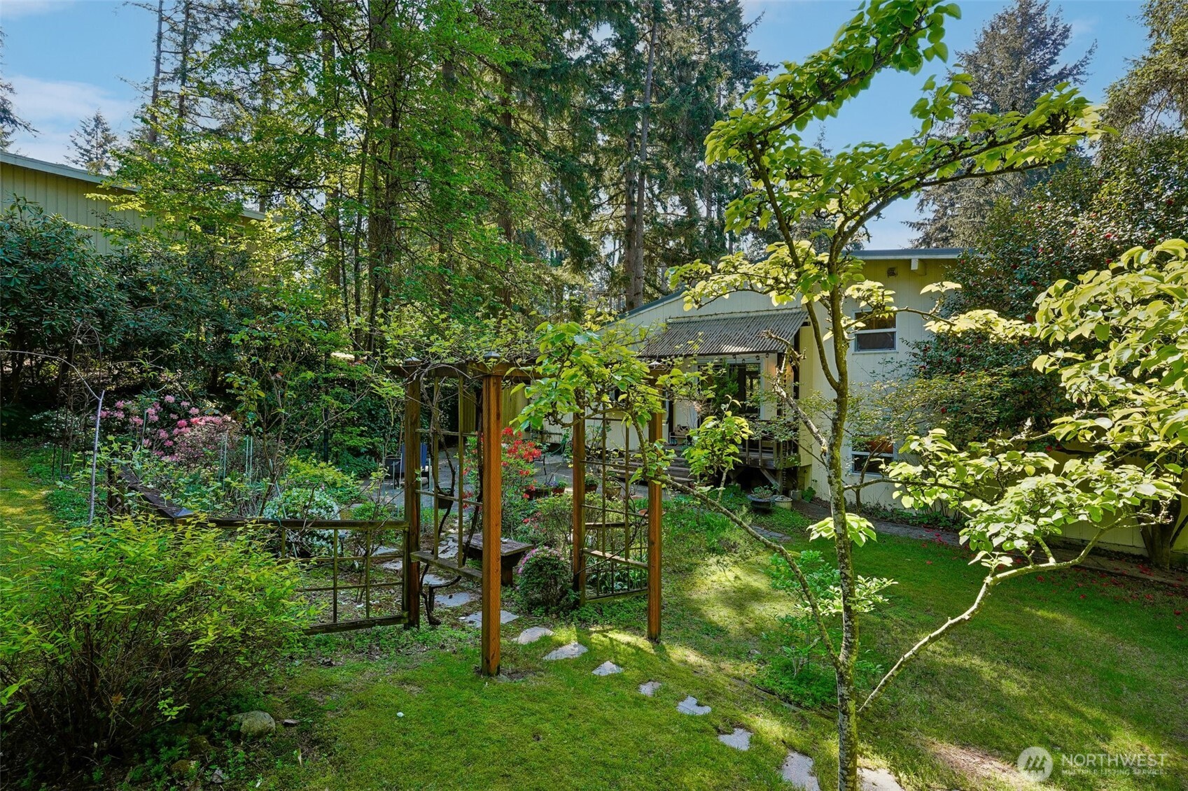 1606 153rd Avenue Property Photo 25