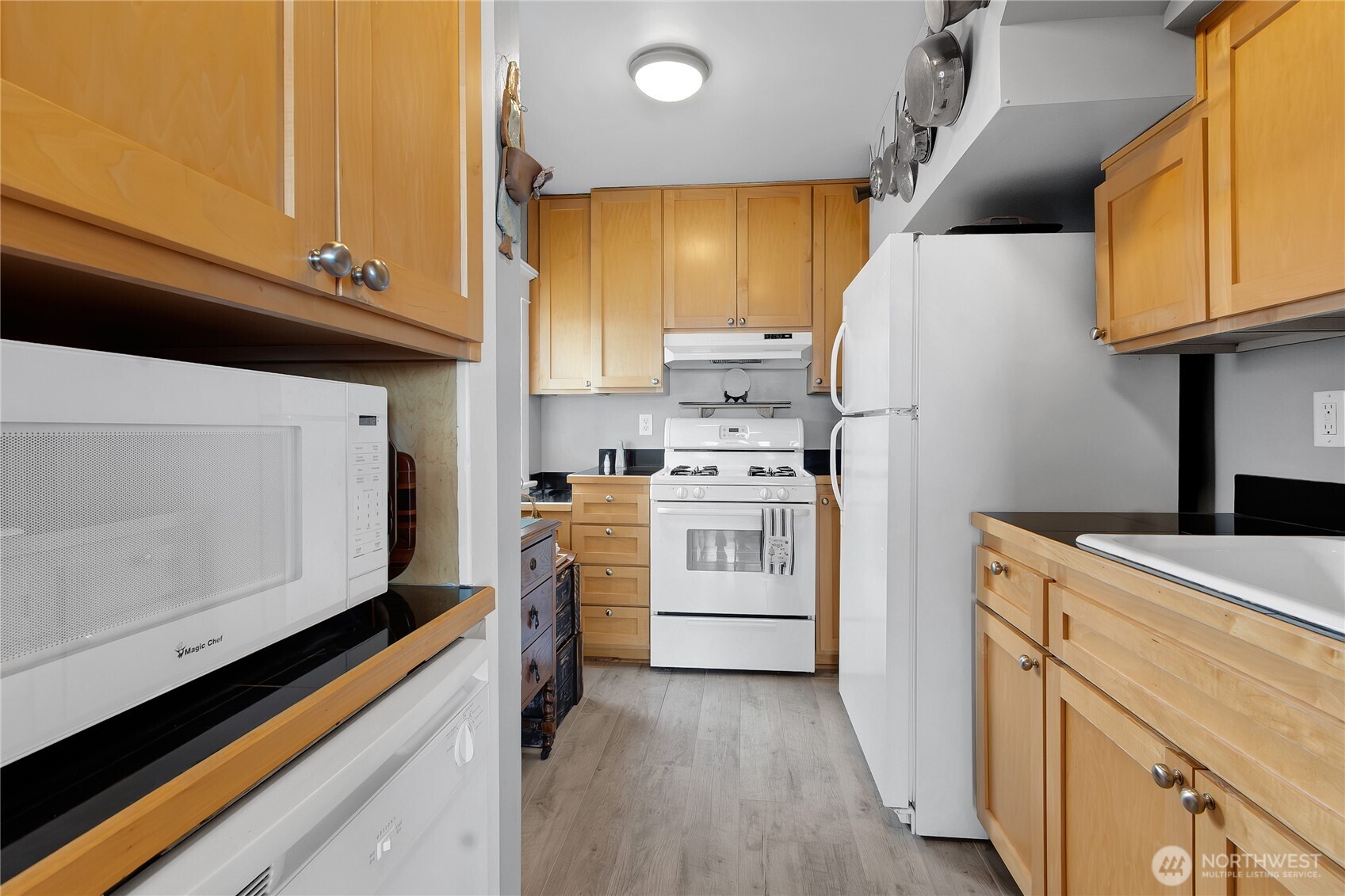 523 N C Street 3 Property Photo 18