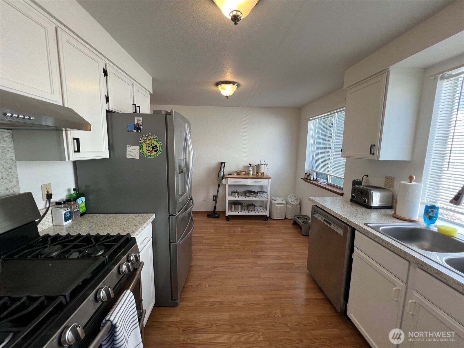6021 57th Avenue Property Photo 6