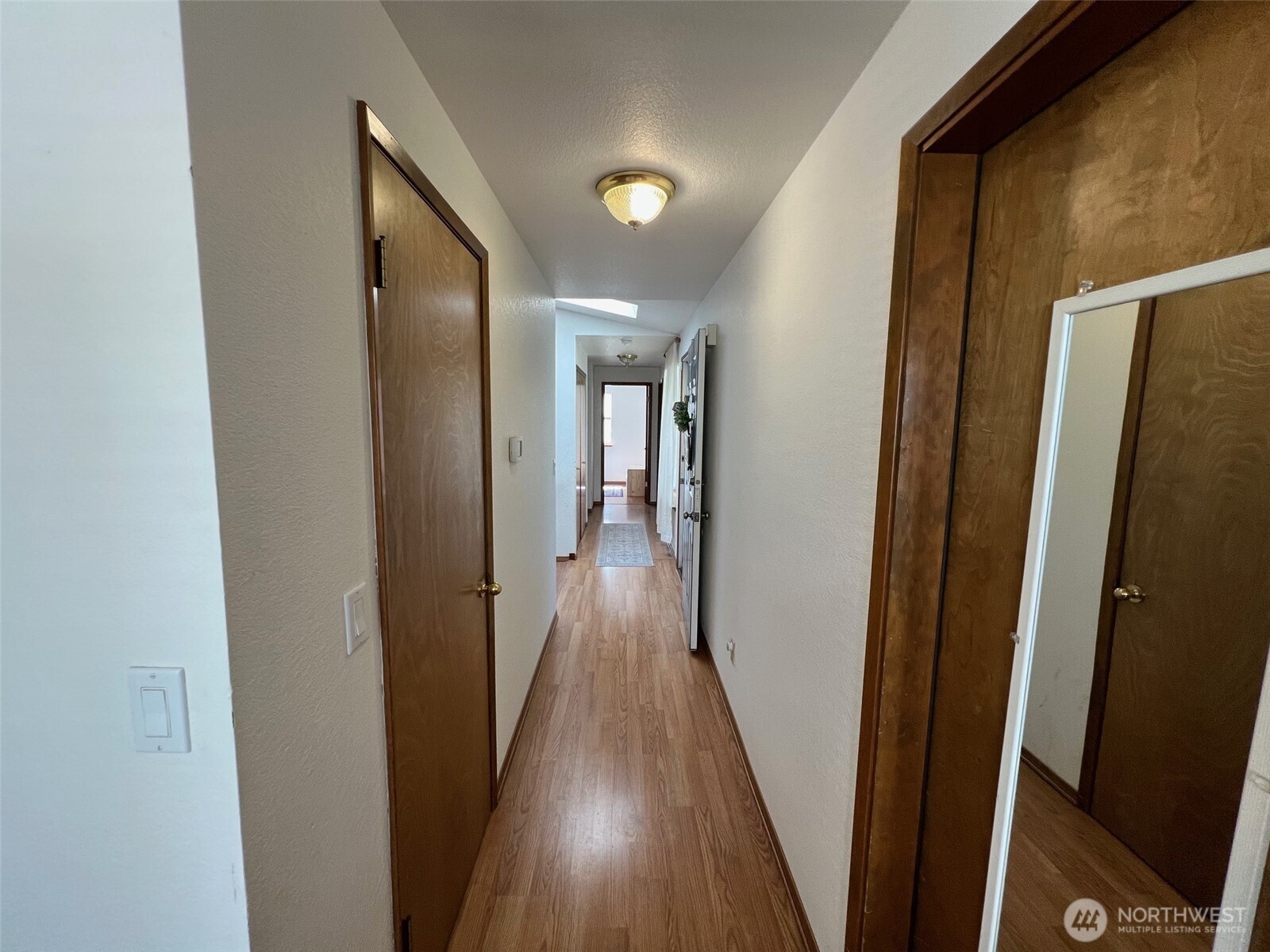 6021 57th Avenue Property Photo 8