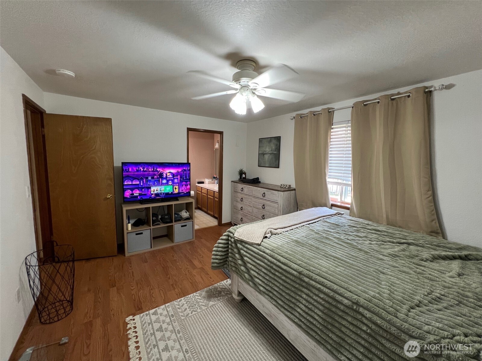 6021 57th Avenue Property Photo 13