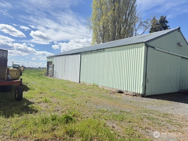 2493 Rd 19 Property Photo 6